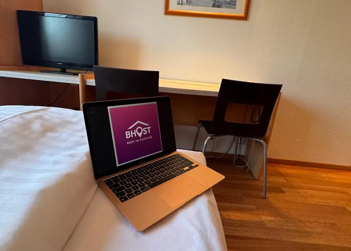 Hotel Best In Hosting - Self Check In *