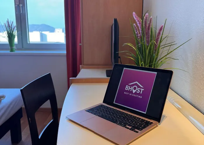 Best In Hosting - Self Check In *